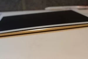 ジャンク品　iPad第5世代　バッテリー膨れ　2台 ジャンク品 iPad第5世代 バッテリー膨れ 2台高 品質